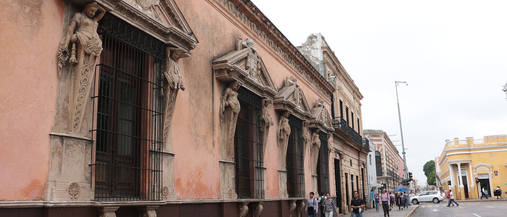 Comerciantes de la calle 58: más de un día sin luz