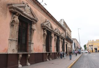 Comerciantes de la calle 58: más de un día sin luz