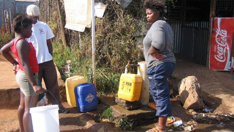 Proponen una nueva Japay y meter el agua a la Constitución