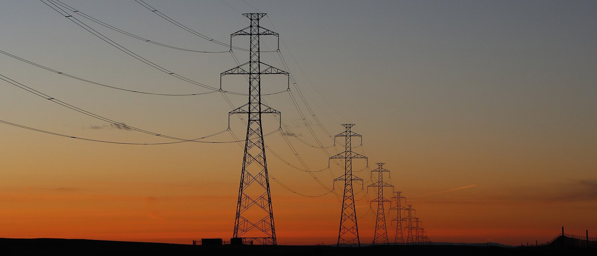 Se fue la luz: qué hacer y a dónde reportar
