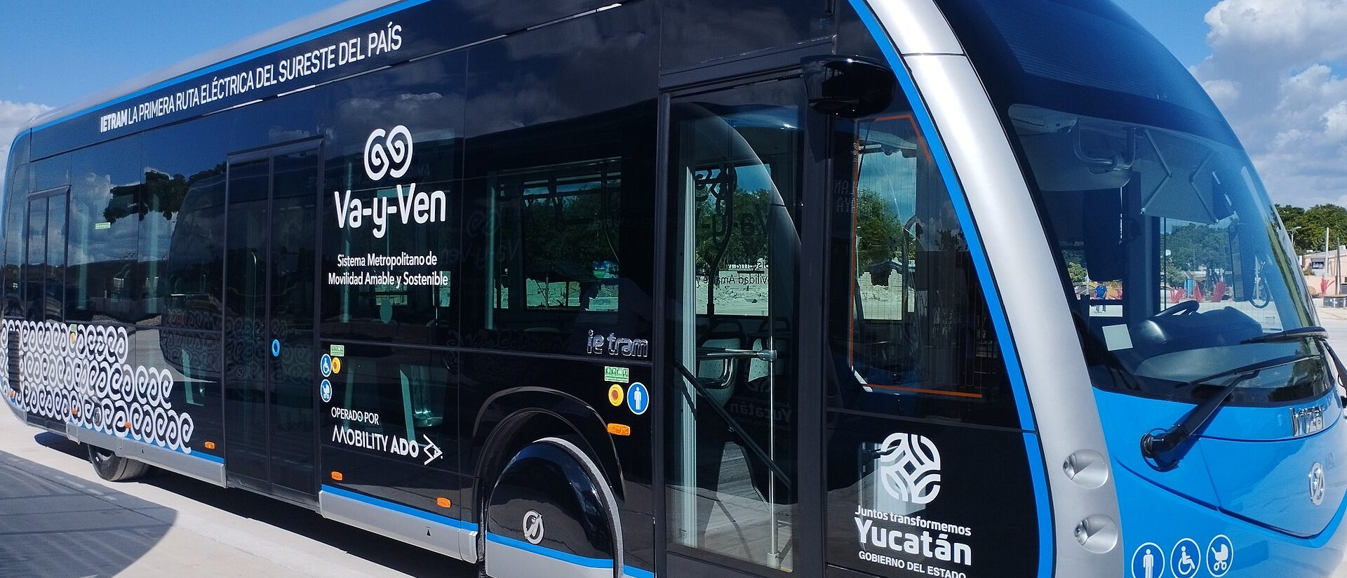 Con lluvia y todo, el Va y Ven y el IE-Tram siguen